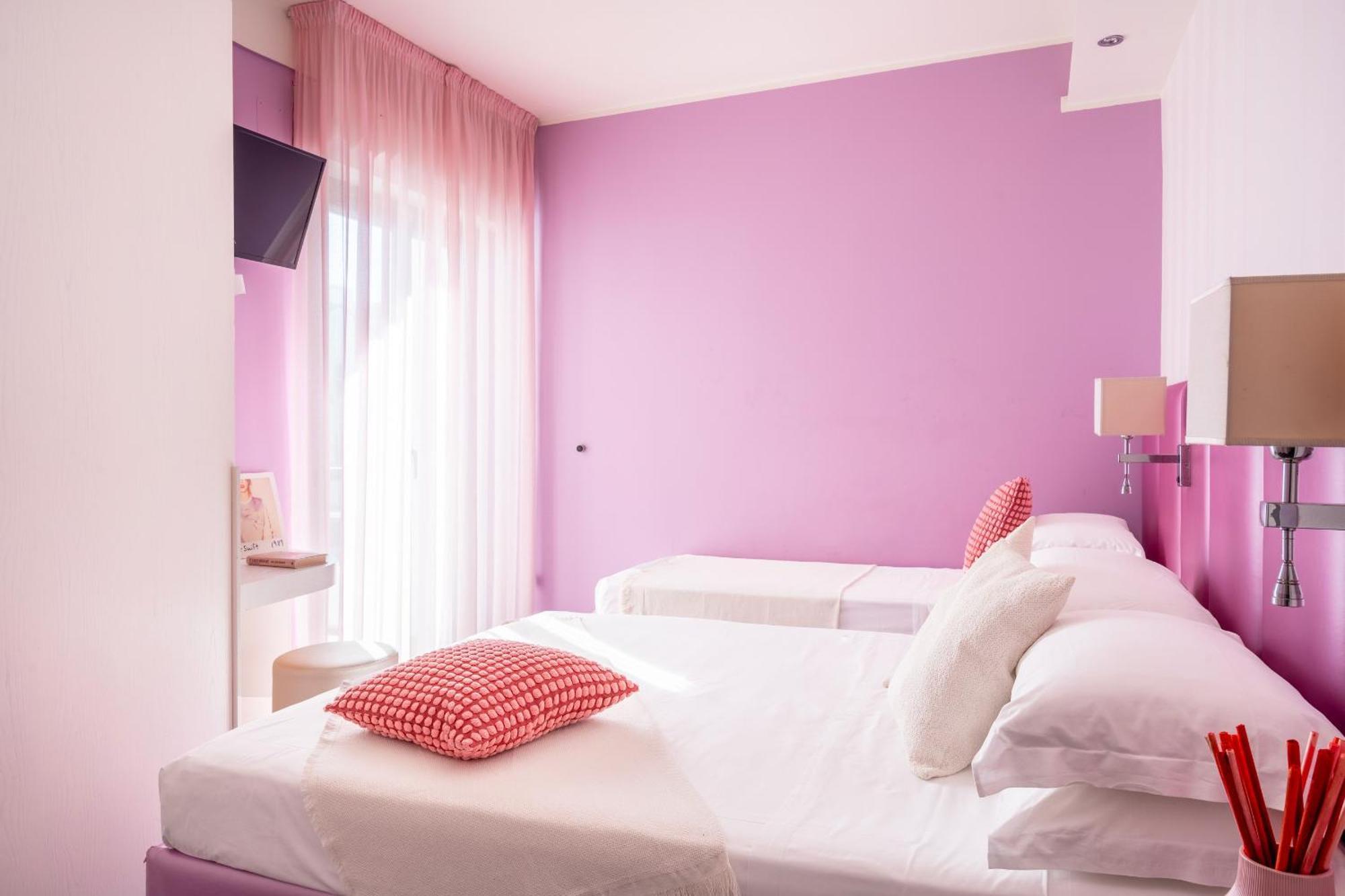Hotel 2000 Riccione Buitenkant foto